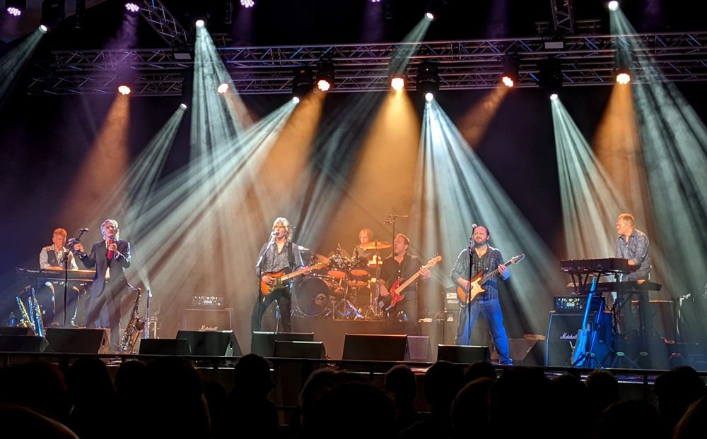 Foto von der Band beim Spielen